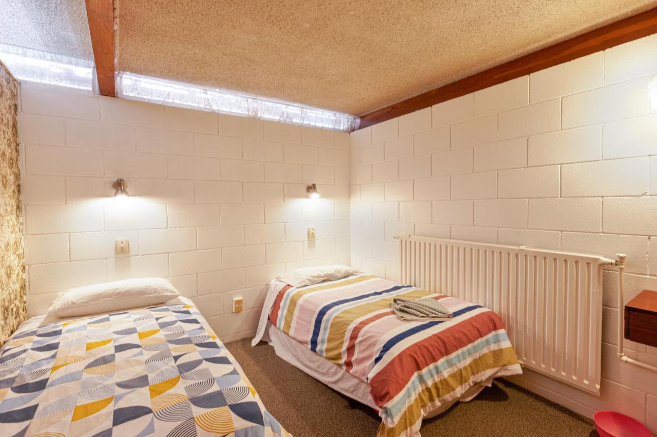 Aaryn Court Motel Rotorua Extérieur photo
